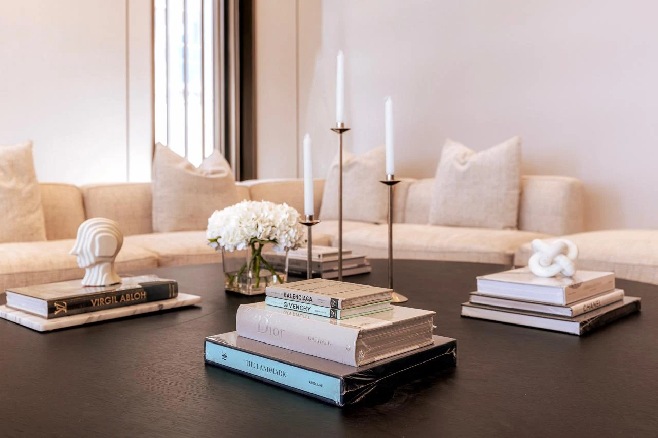 Jumeirah Bay Island Mansion — Decoration unfolds in considered layers, harmonising proportion, texture and material.